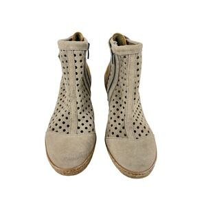 El Naturalista Gray Suede Perforated Ankle Boots Boho Cottagecore Heeled Size 39